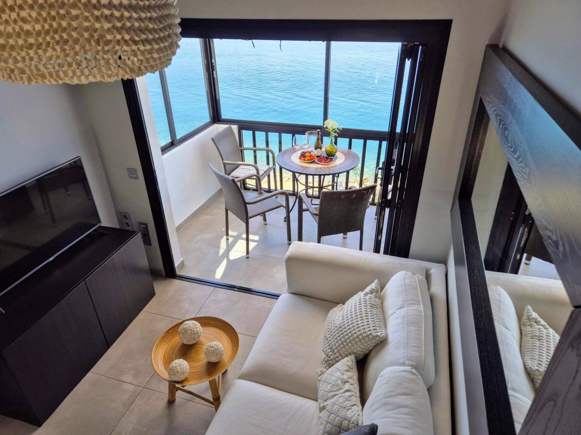 Very Romantic Seaview Apartment Patalavaca Mogan With Warm Pool ภายนอก รูปภาพ